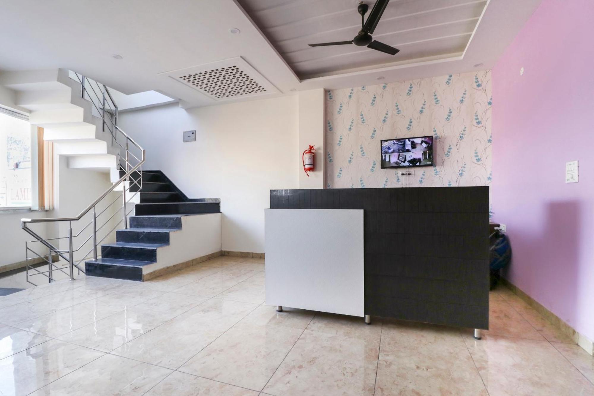 Hotel O Red Ark Landran Dış mekan fotoğraf