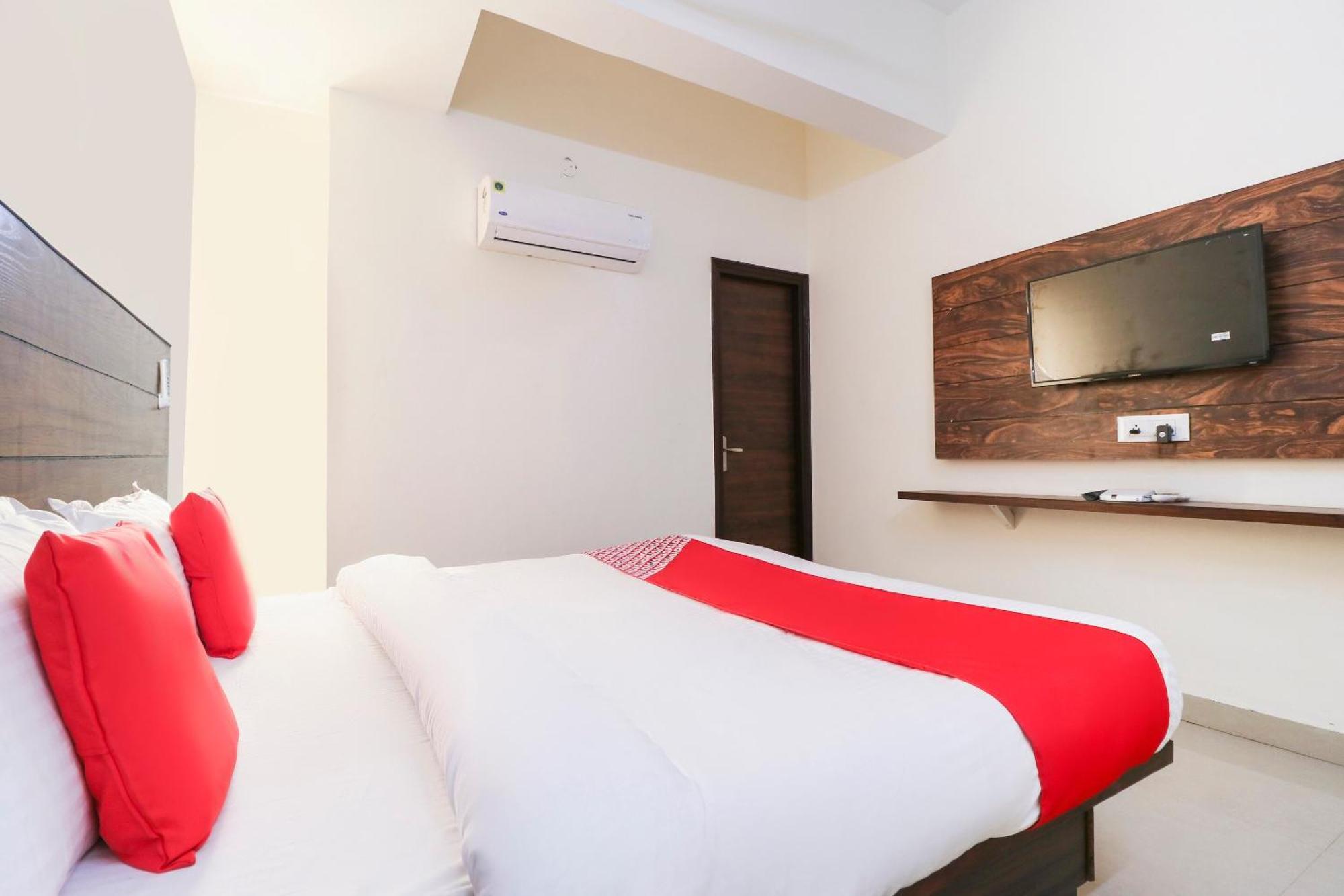 Hotel O Red Ark Landran Dış mekan fotoğraf